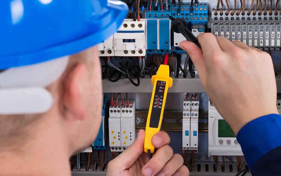 recherche travail électricien bâtiment Igny